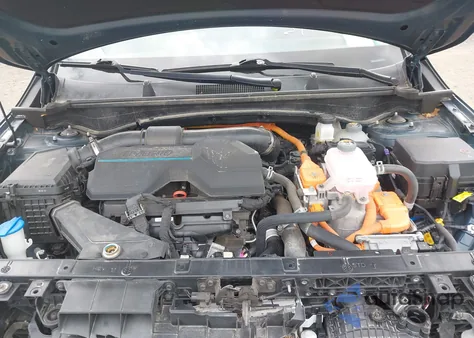 2023 Kia Sportage Hybrid Ex z USA, uszkodzony, nr VIN KNDPVCAG9P7014137